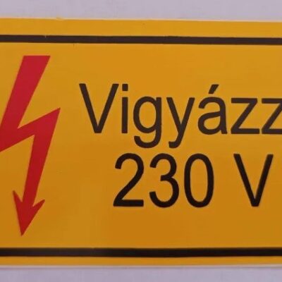 Figyelmeztető matrica, 230V 60x95